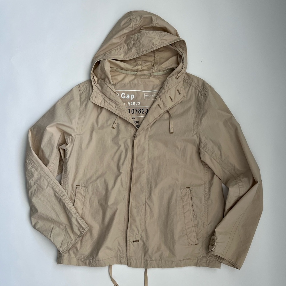 Gap men’s lightweight kaki hooded jacket